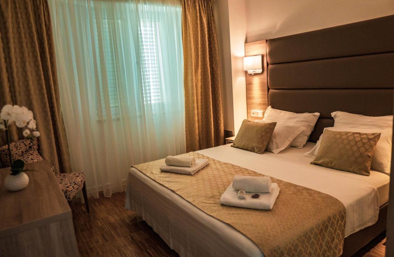 Luxury Apartments White Villa Violeta Mandre Kültér fotó